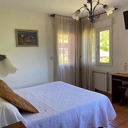 Rural Alavera Hotel 2*