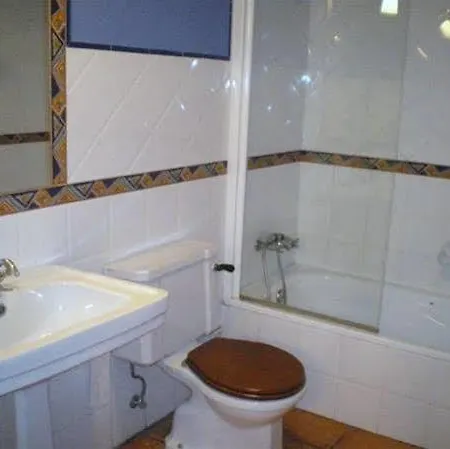 Szálloda Rural Alavera 2*